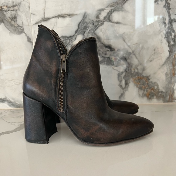 Freebird by Steven Jaleesa - NEW size 8 - Picture 3 of 4